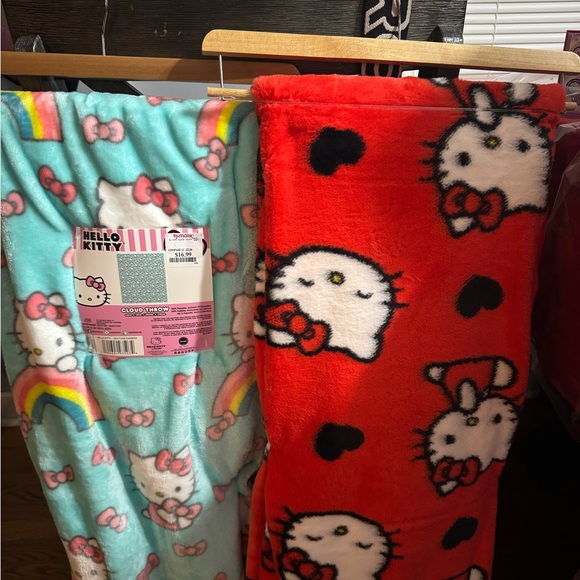 NEW HK cross posted $75
